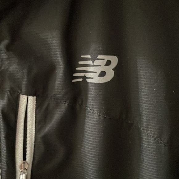 New Balance Windbreaker - Picture 2 of 5